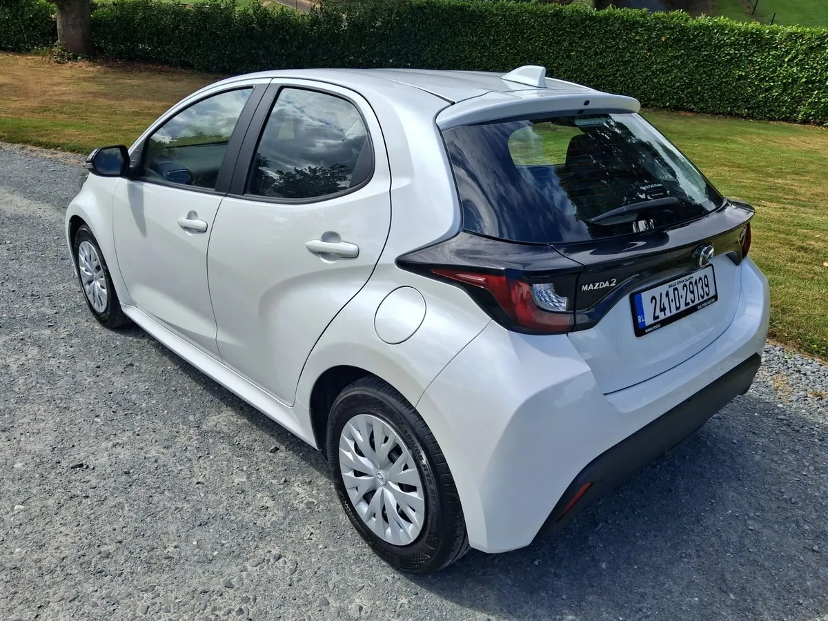 241 Yaris/MAZDA 2 1.5 HYBRID /AUTO - Image 6