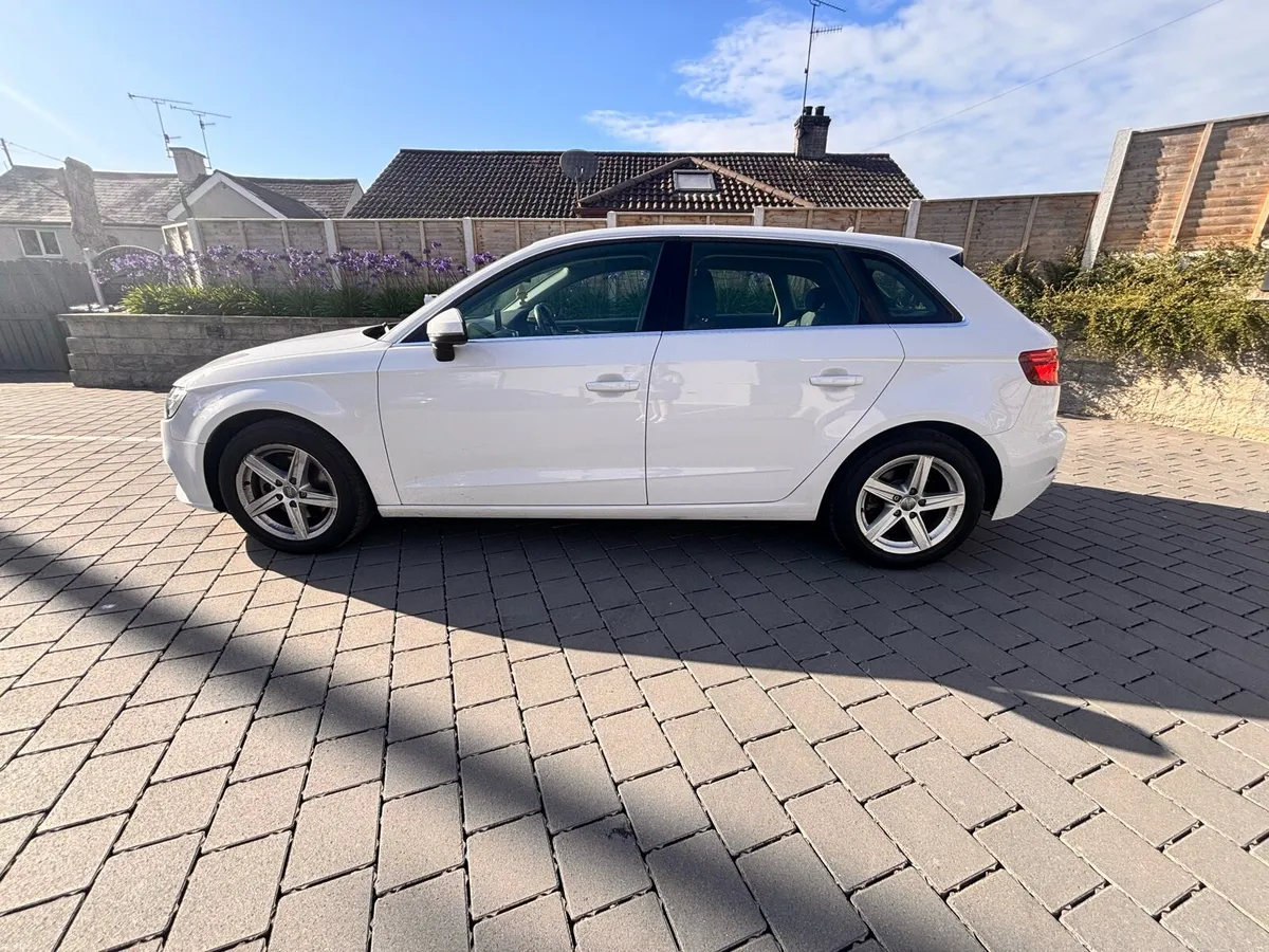 Audi A3 TFSI Automatic (Sport) - Image 5