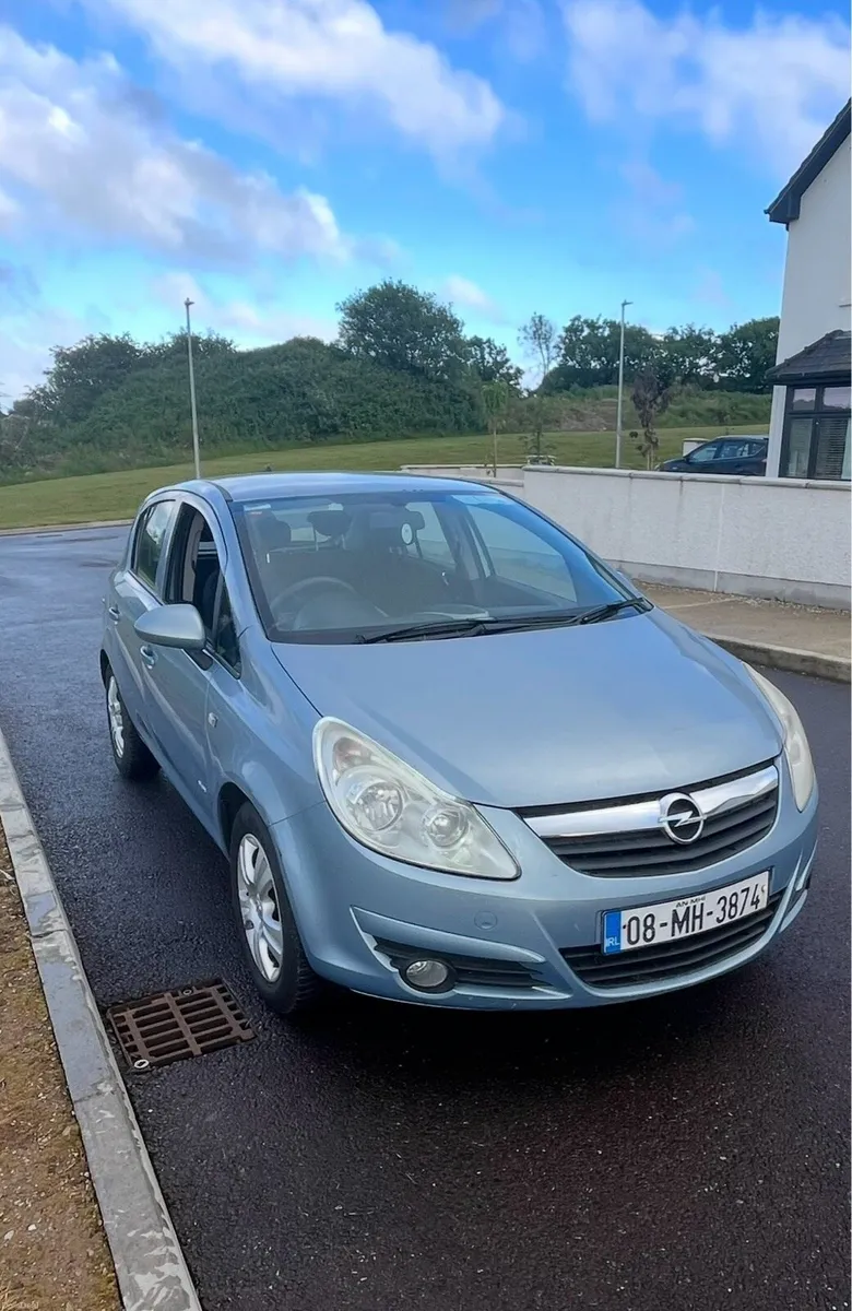 Opel Corsa 1.2 petrol 2008 - Image 1