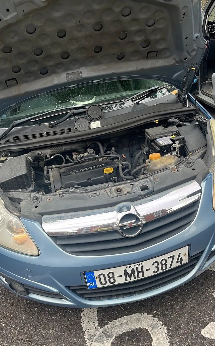 Opel Corsa 1.2 petrol 2008 - Image 2