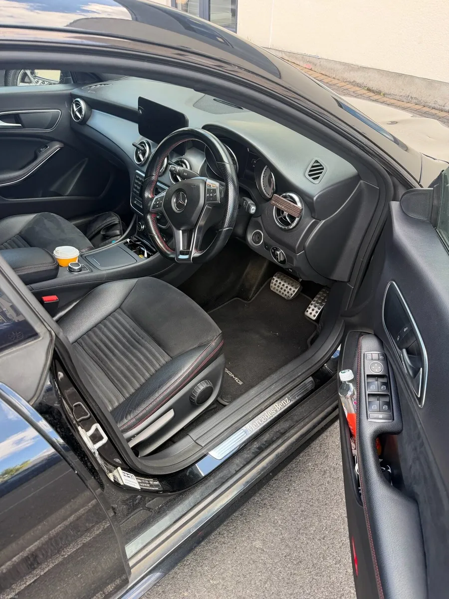 Mercedes - Image 3