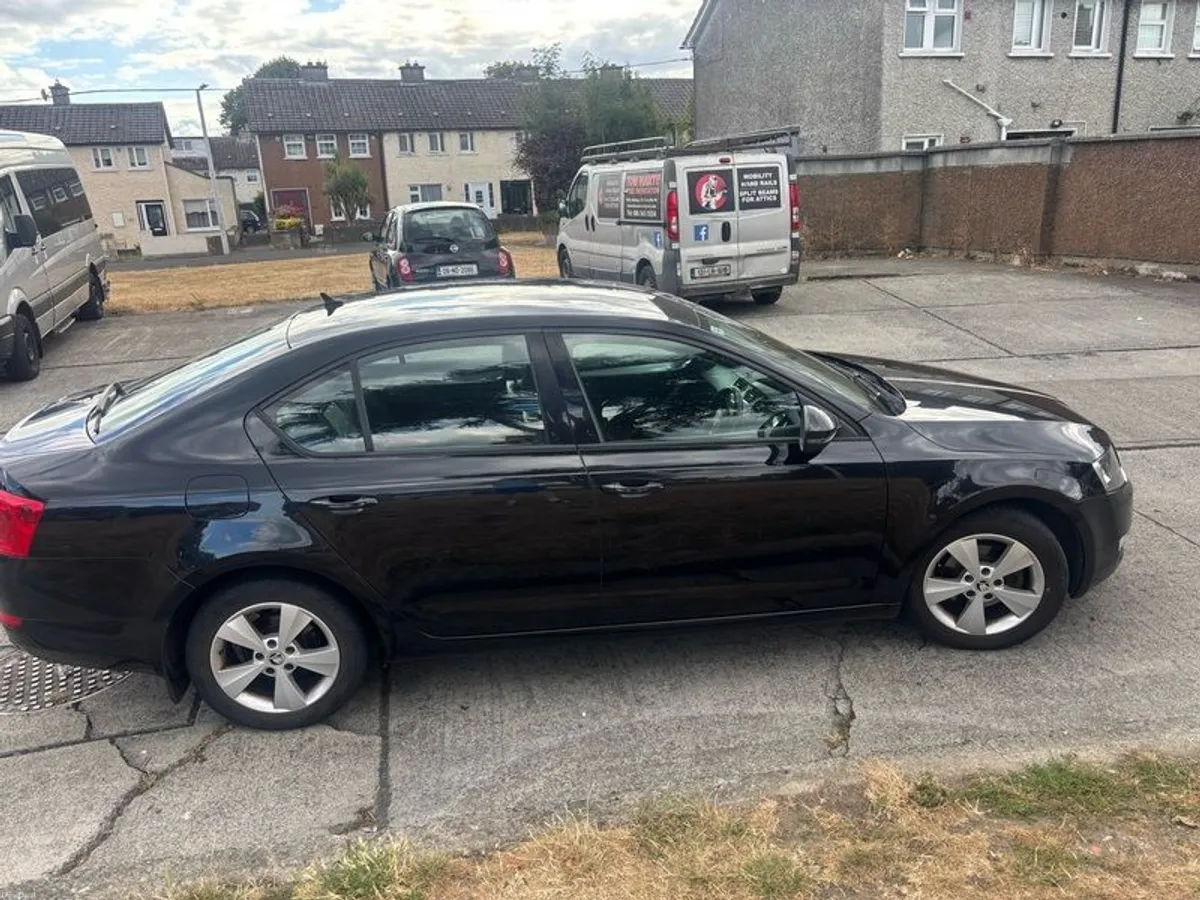 2016 Skoda Octavia - Image 4
