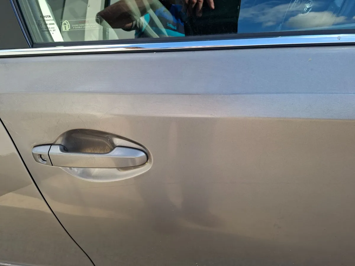Toyota Auris 2014 - Image 3