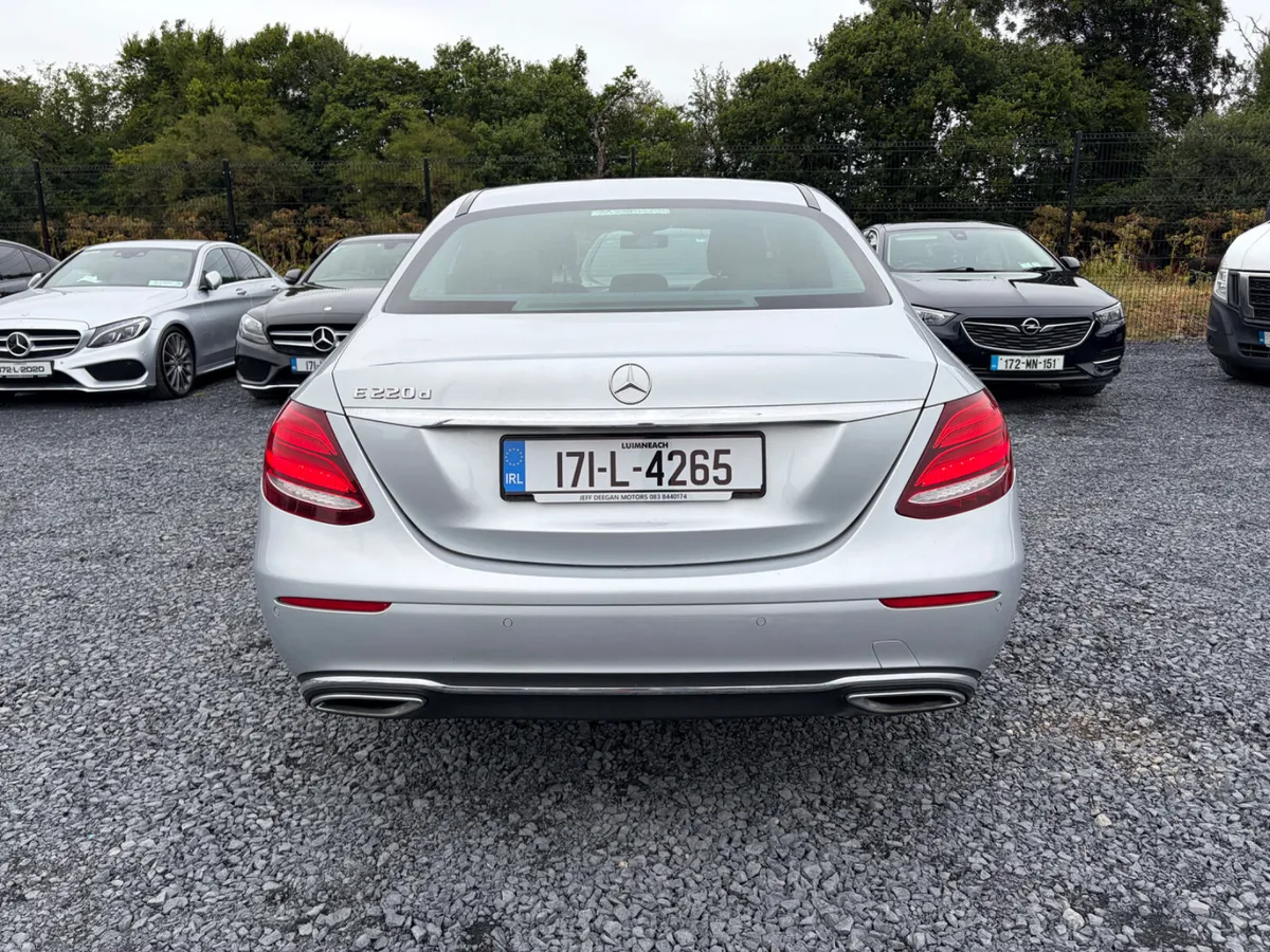 2017 MERCEDES E CLASS E220 SE AUTO - Image 6