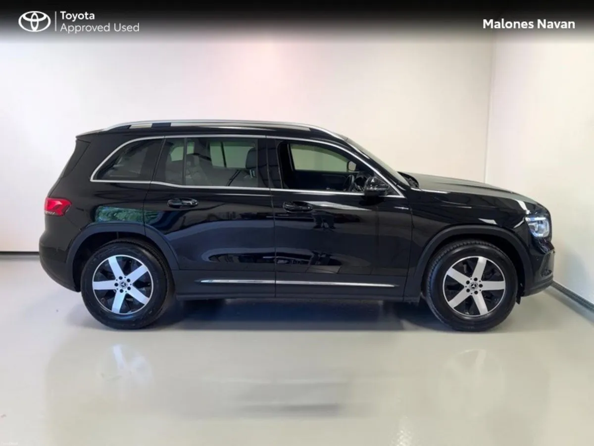 Mercedes-Benz GLB 200 D 5 5DR AUTO - Image 3