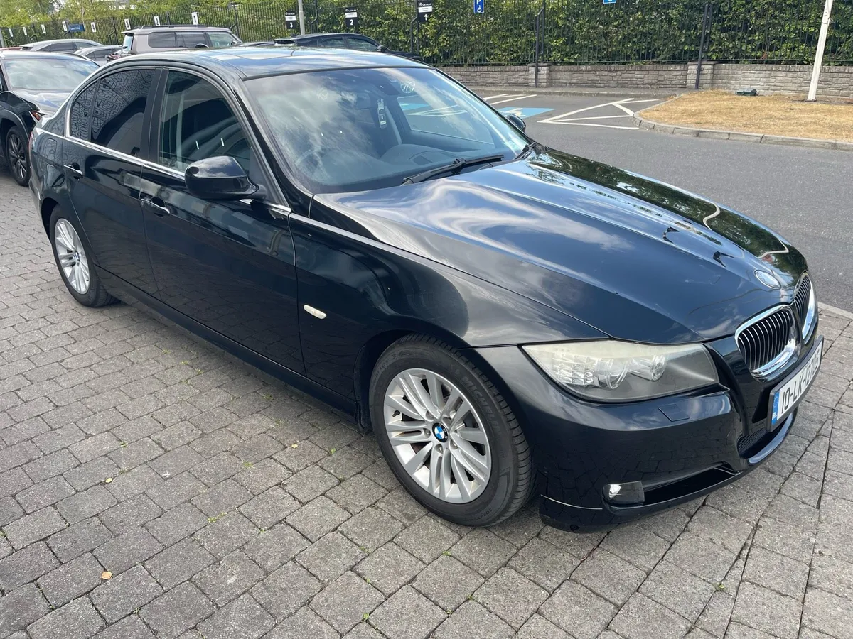 BMW 325I SE AUTOMATIC **LOW MILEAGE** - Image 5
