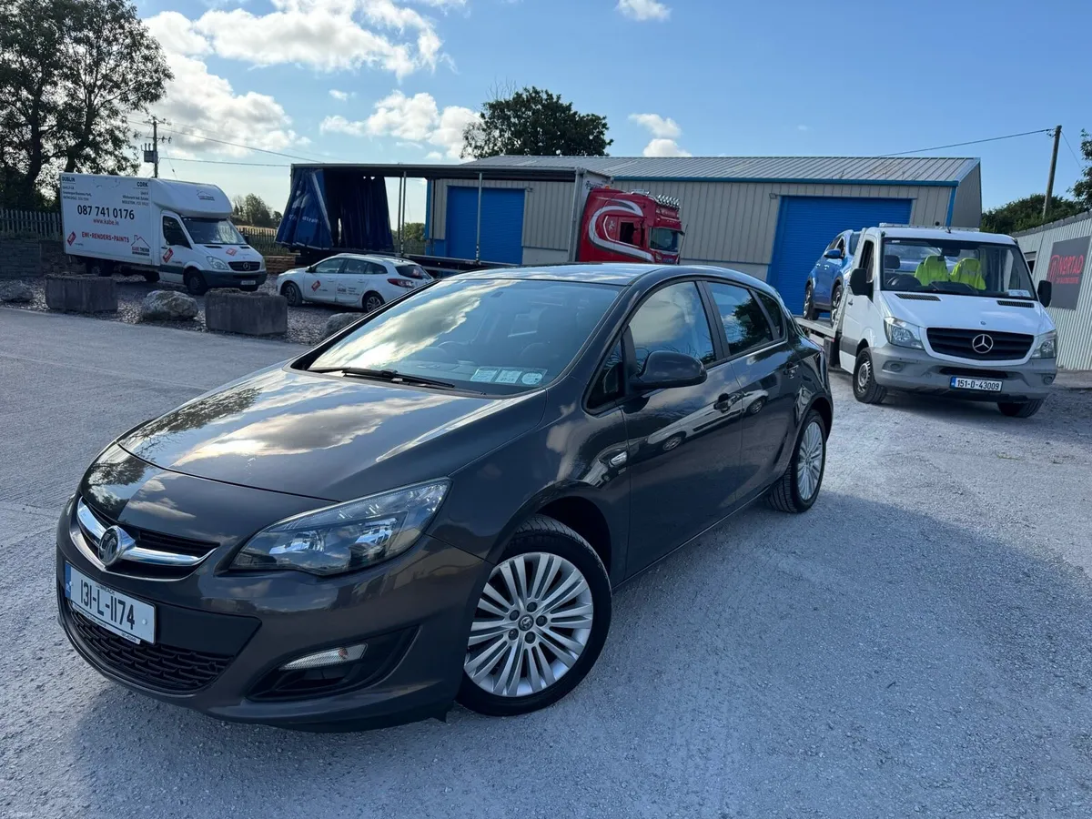13 Astra 1.4  New Nct.Tax - Image 3