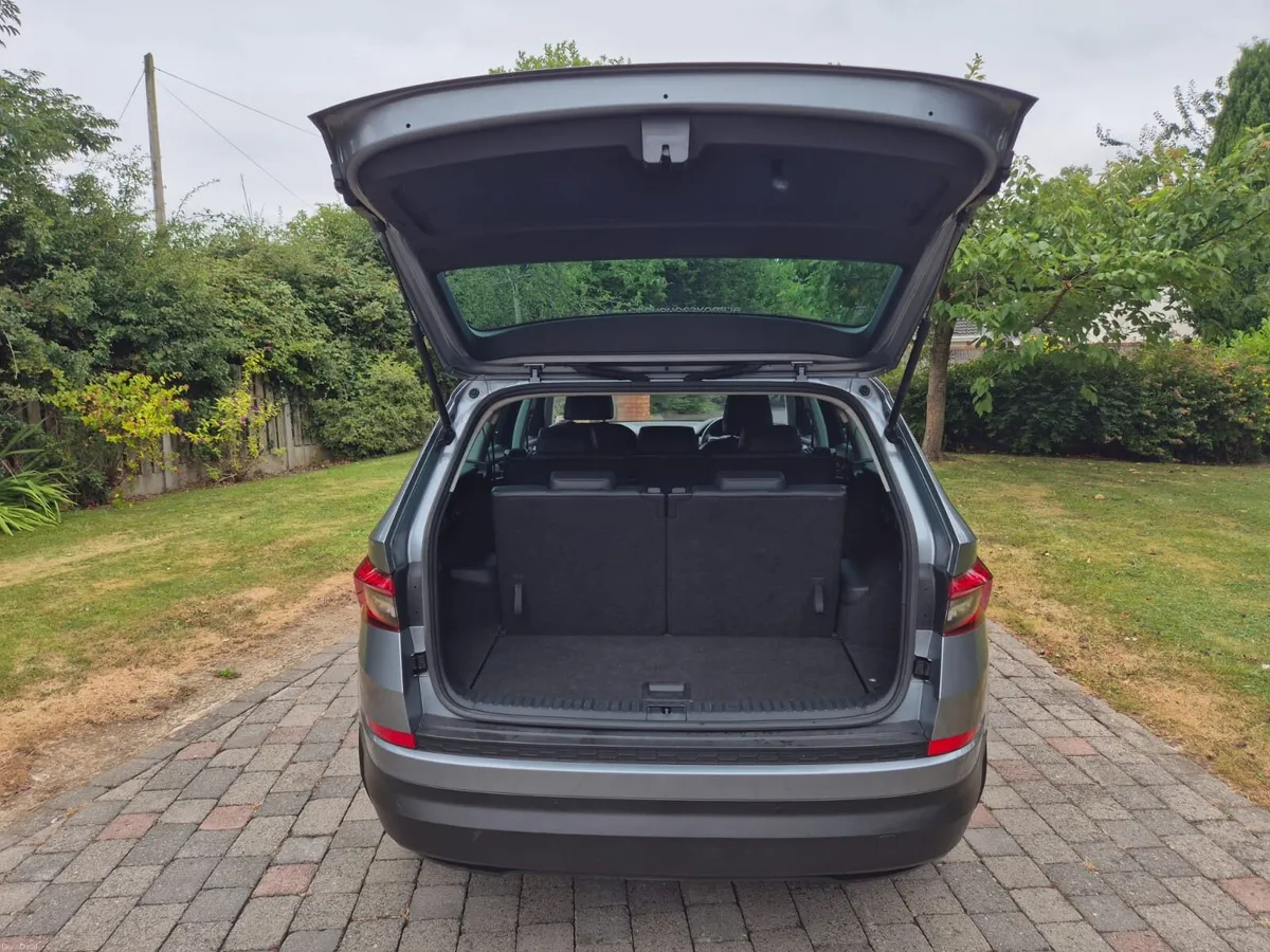 4x4 Skoda Kodiaq, 7 Seater - Image 5