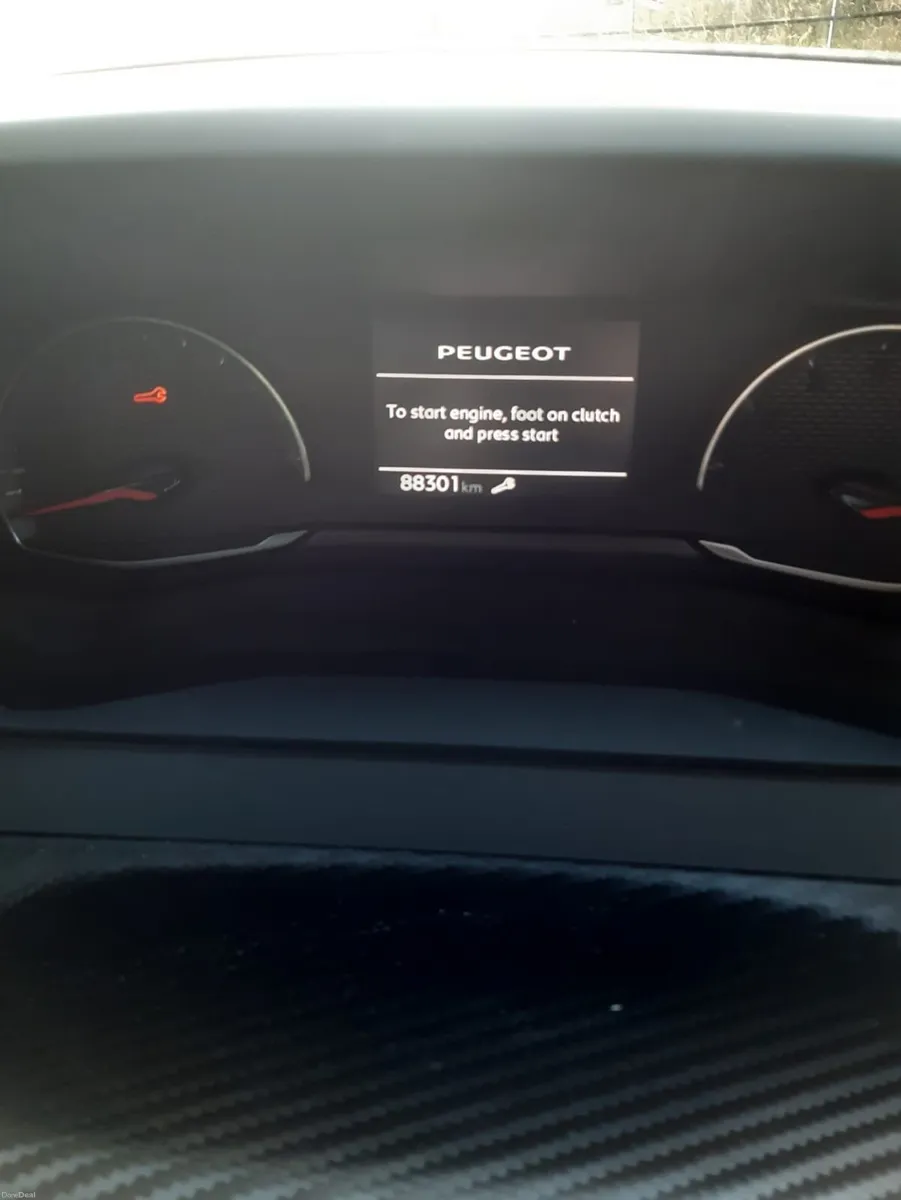 Peugeot 208 2022 - Image 6