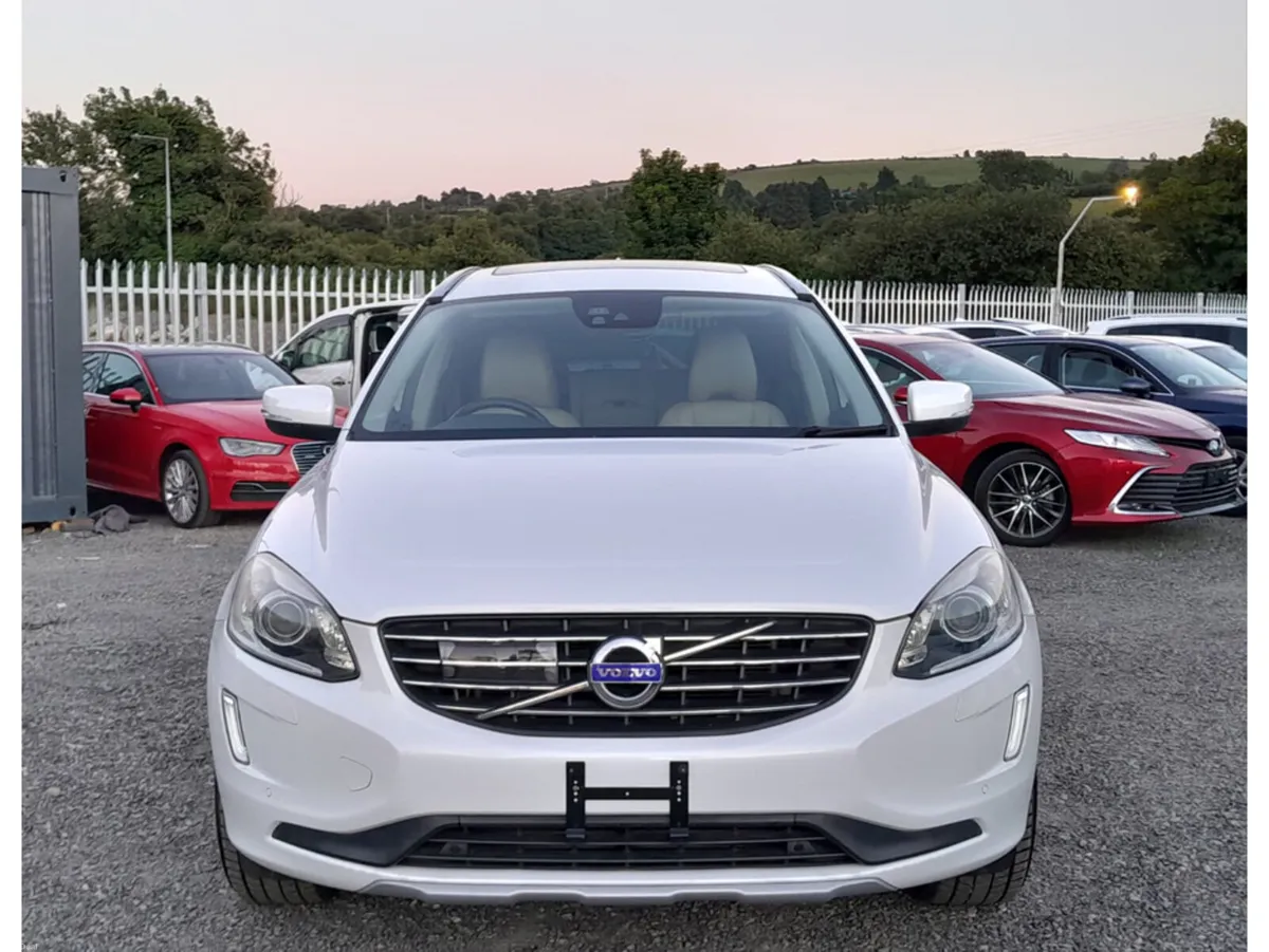 Volvo XC60 D4 CLASSIC - 2.0L Diesel Automatic - Su - Image 2