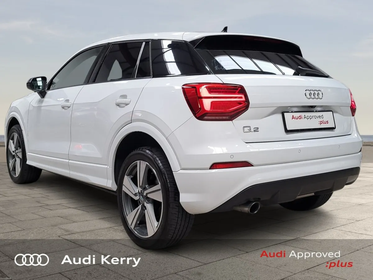Audi Q2 1.0 30TFSI 115BHP S-LINE BLACK EDITION AUT - Image 5