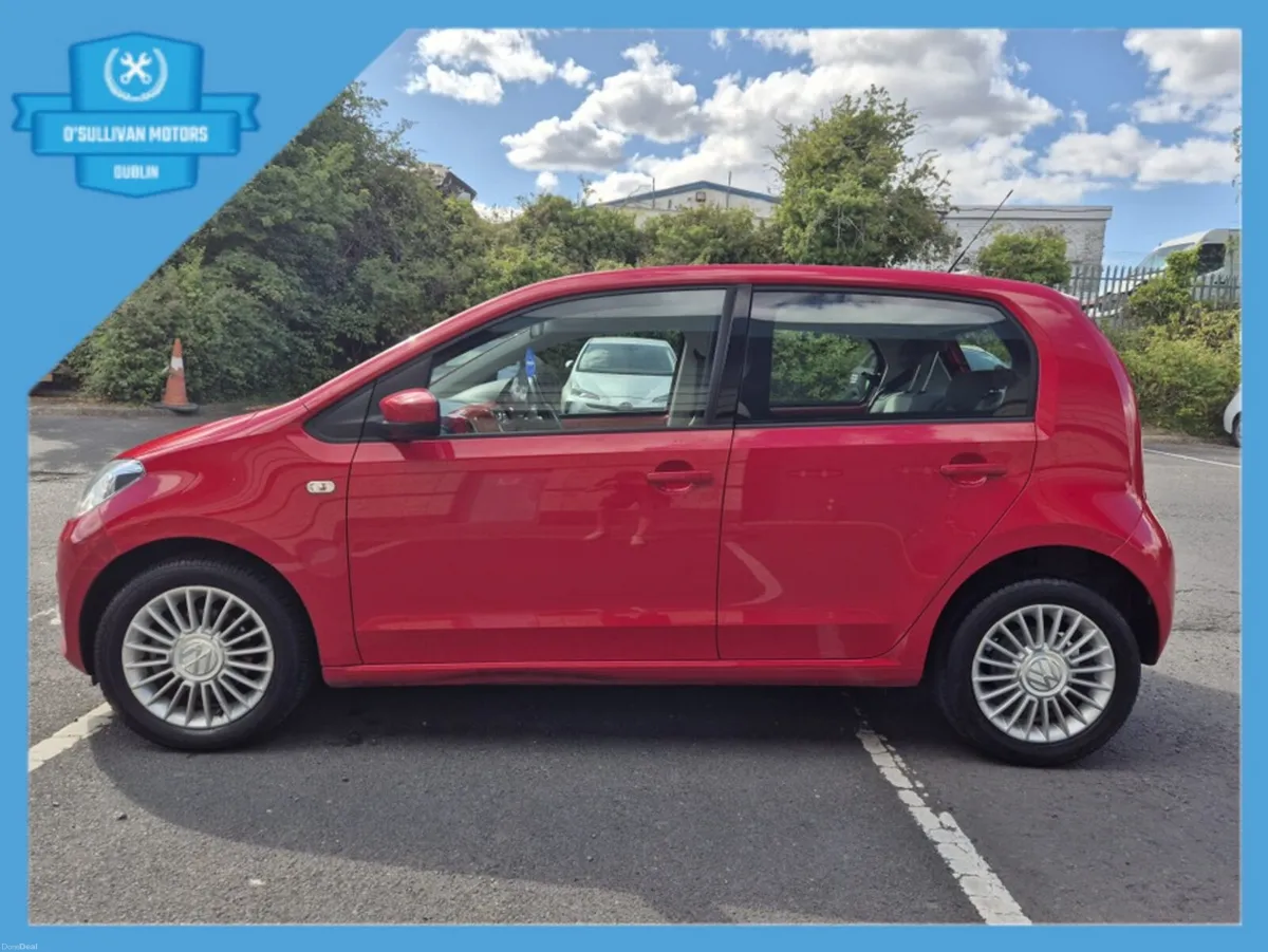 Volkswagen up! / 2013 / 1.0 PETROL / AUTOMATIC - Image 5
