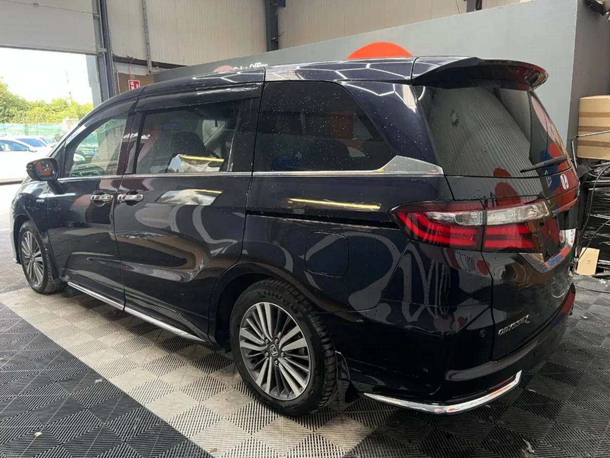 Honda Odyssey 2018 HONDA ODYSSEY HYBRID ABSOLUTE 2 - Image 4