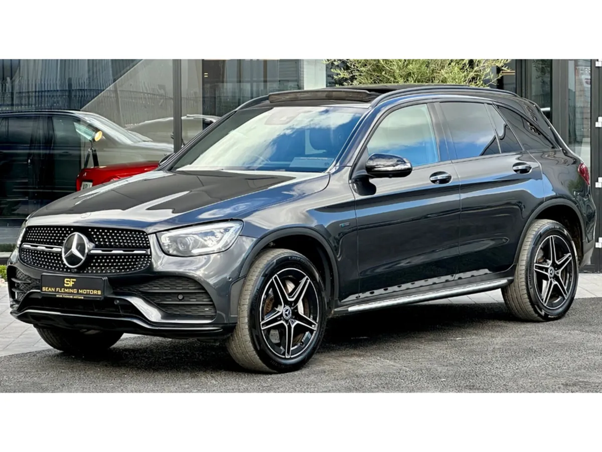 Mercedes-Benz GLC PREMIUM PLUS GLC300DE - Image 2
