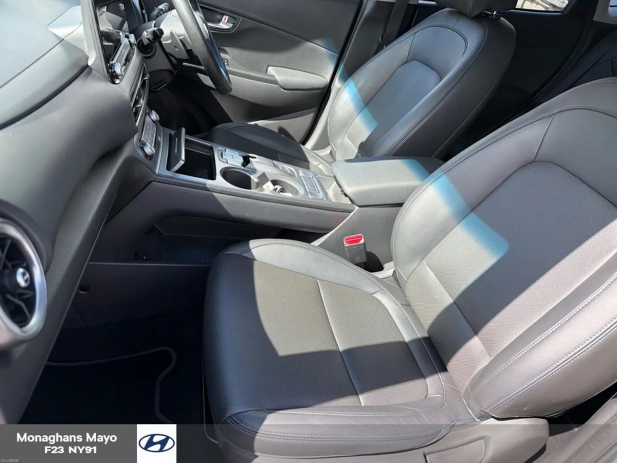 Hyundai KONA KAUAI PREMIUM 64KW 5DR AUTO - Image 4