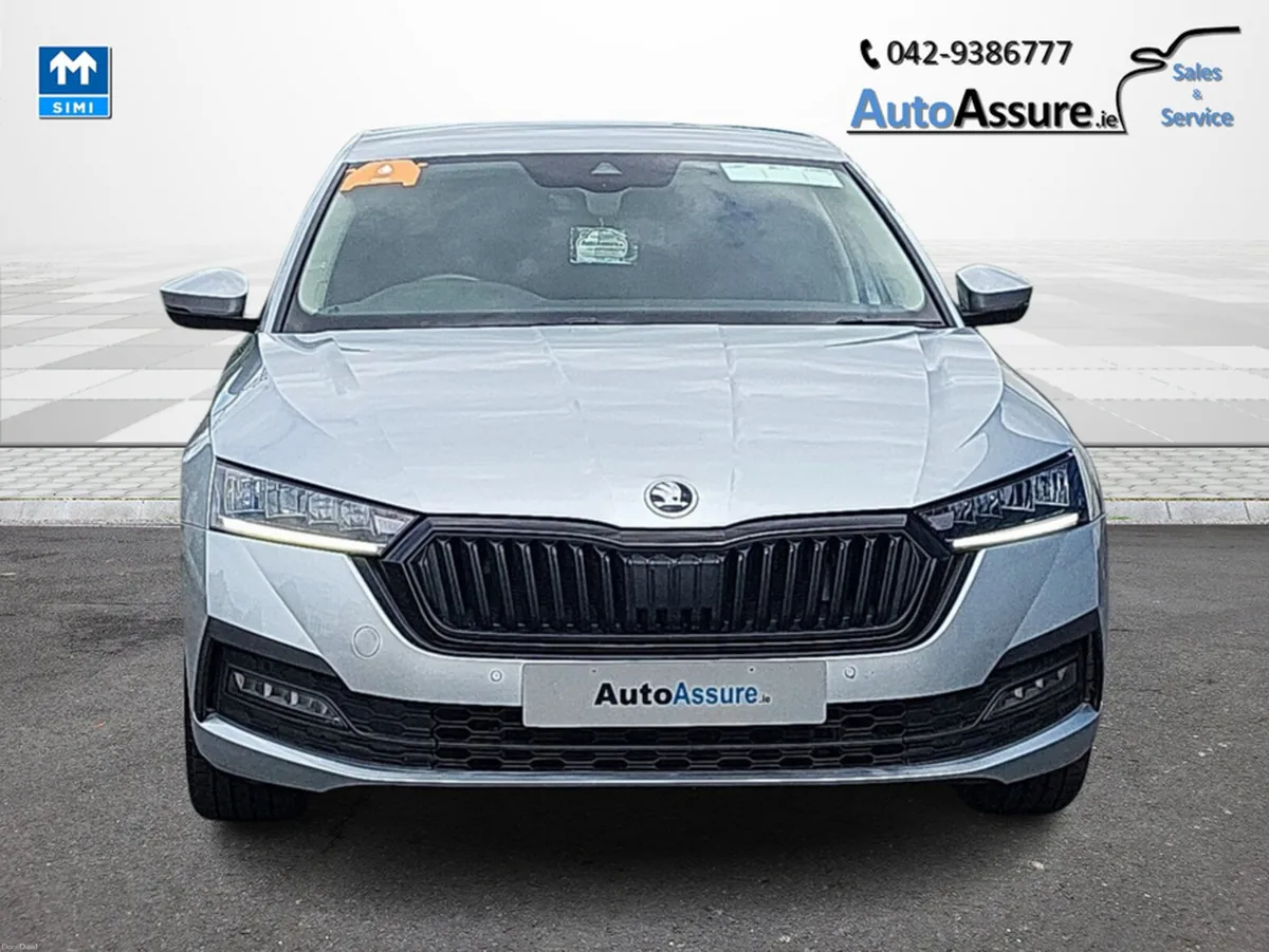 Skoda Octavia SE TECHNOLOGY TDI *** Upgraded Alloy - Image 5