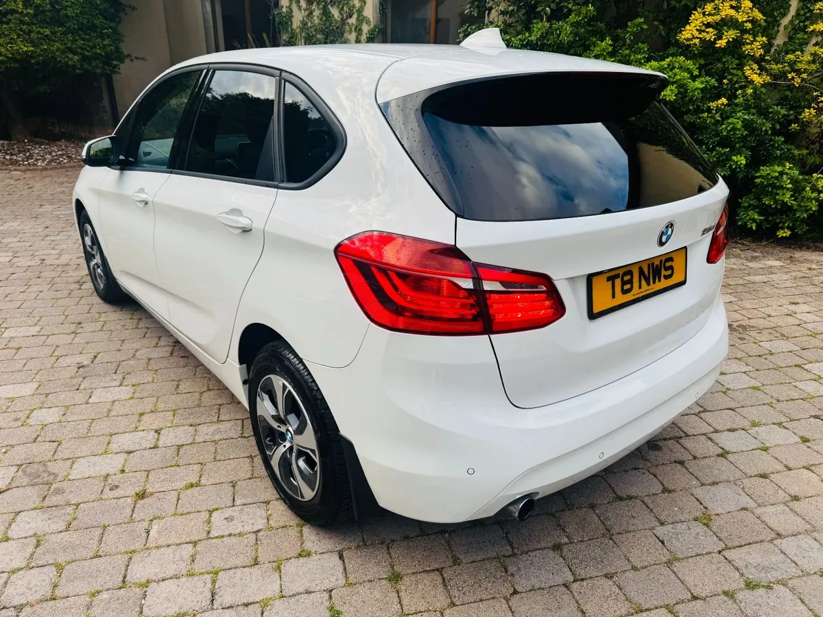 BMW 216d AUTO Active Tourer - 1 Owner NI LOW VRT - Image 4