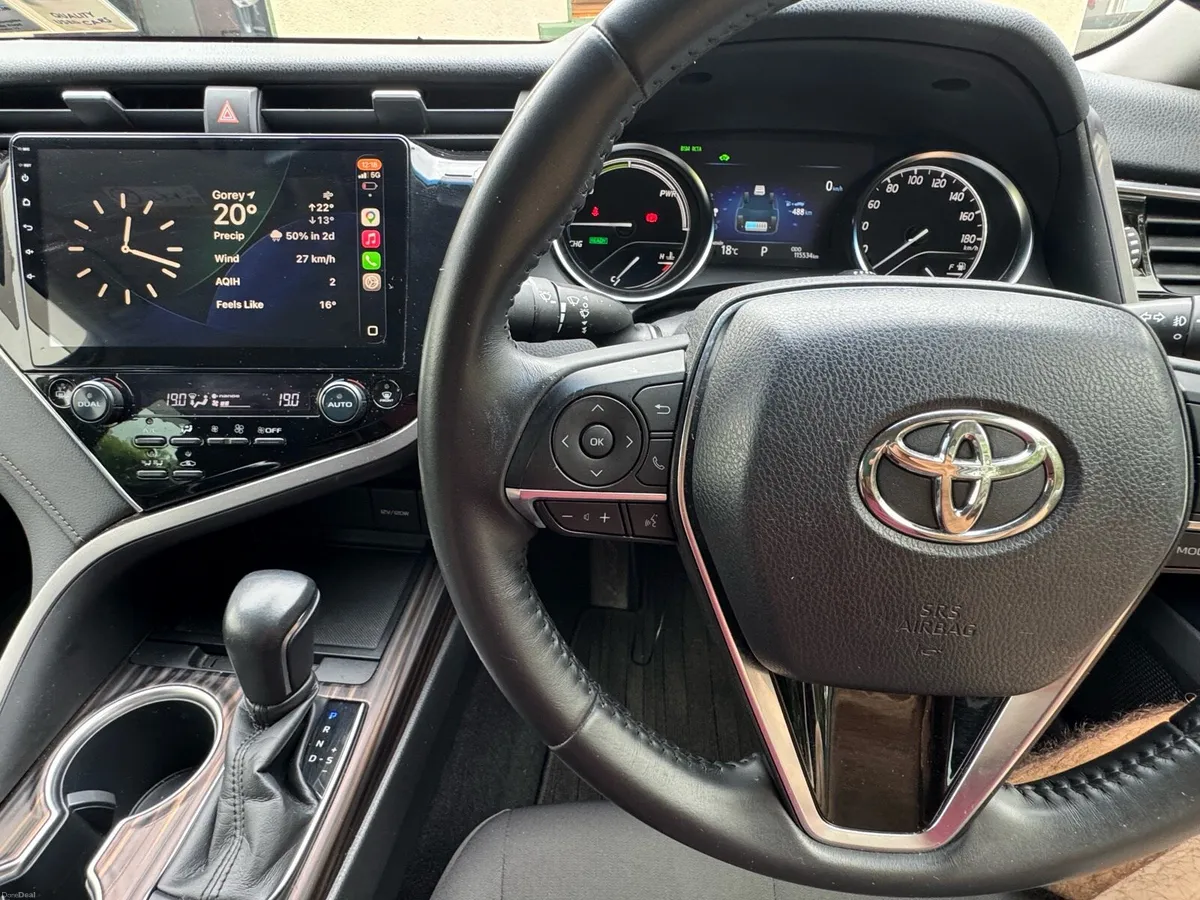 Toyota Camry - Image 6