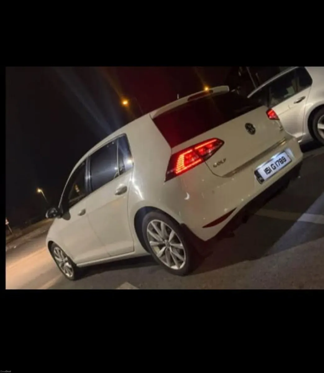 Volkswagen Golf 2015 - Image 1