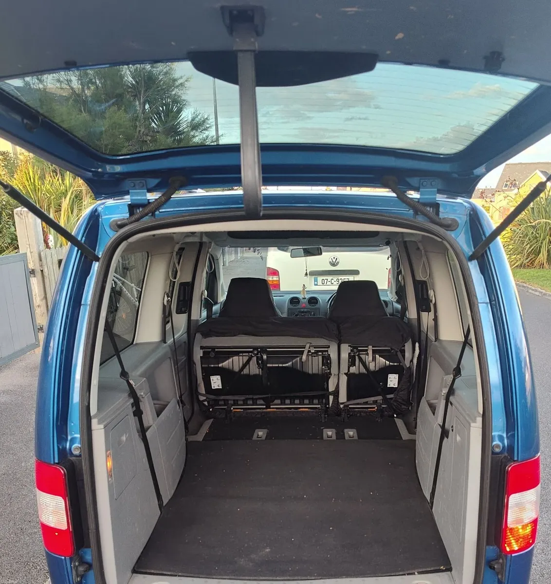 VW Caddy Maxi Life 2010 1.9 - Image 5