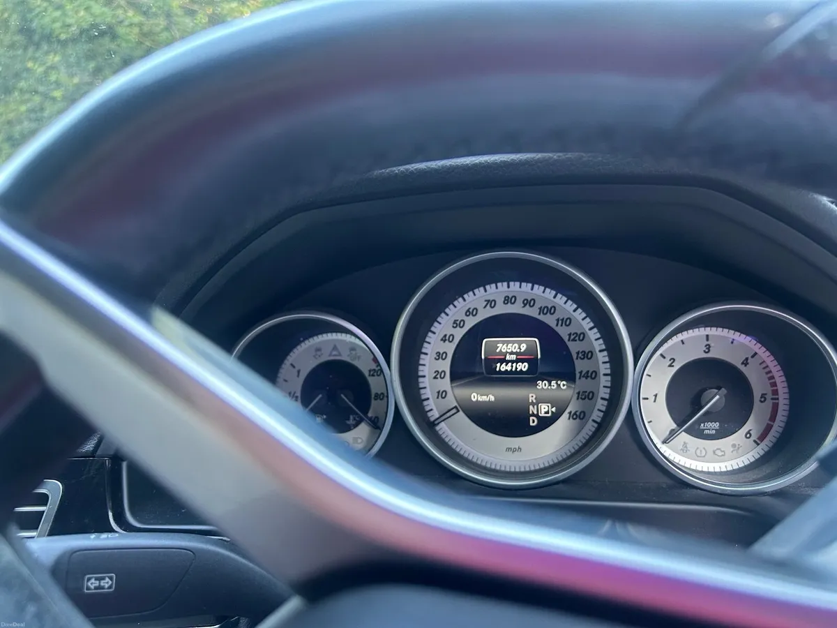 Mercedes-Benz E-Class 2016 - Image 4