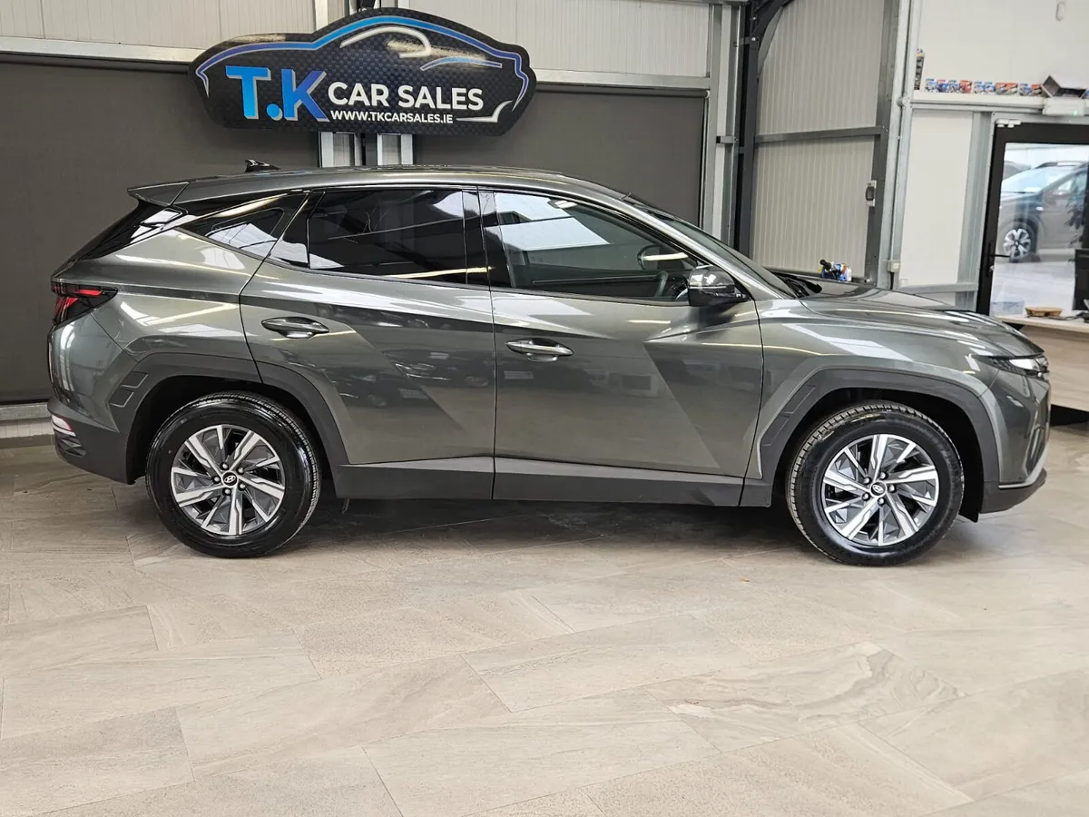 23 HYUNDAI TUCSON COMFORT PLUS EDITION - Image 2