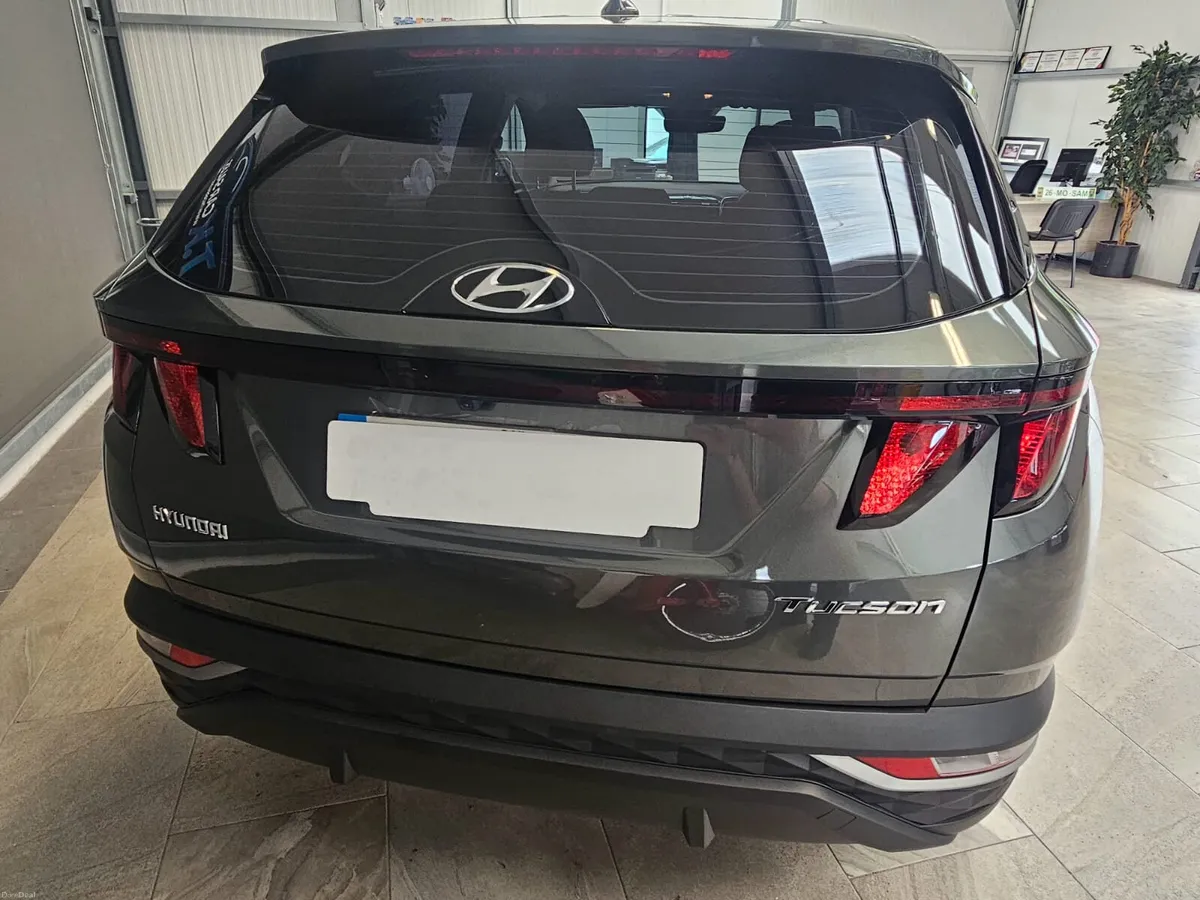 23 HYUNDAI TUCSON COMFORT PLUS EDITION - Image 5