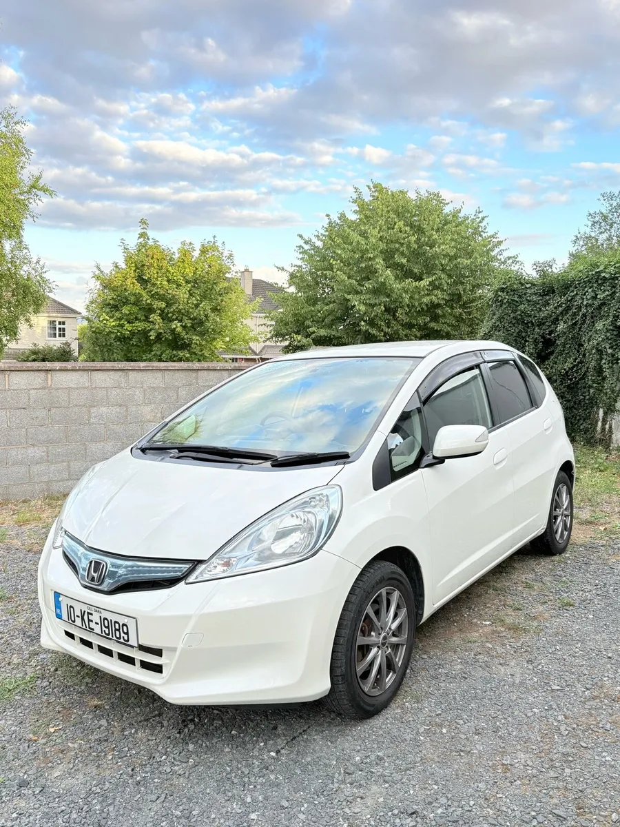 Honda Fit 2010 Automatic [Low mileage] - Image 2