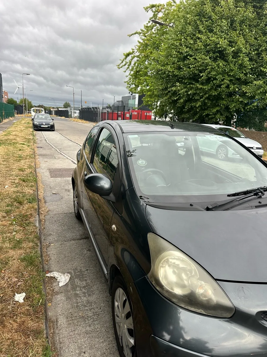 Car - Image 2
