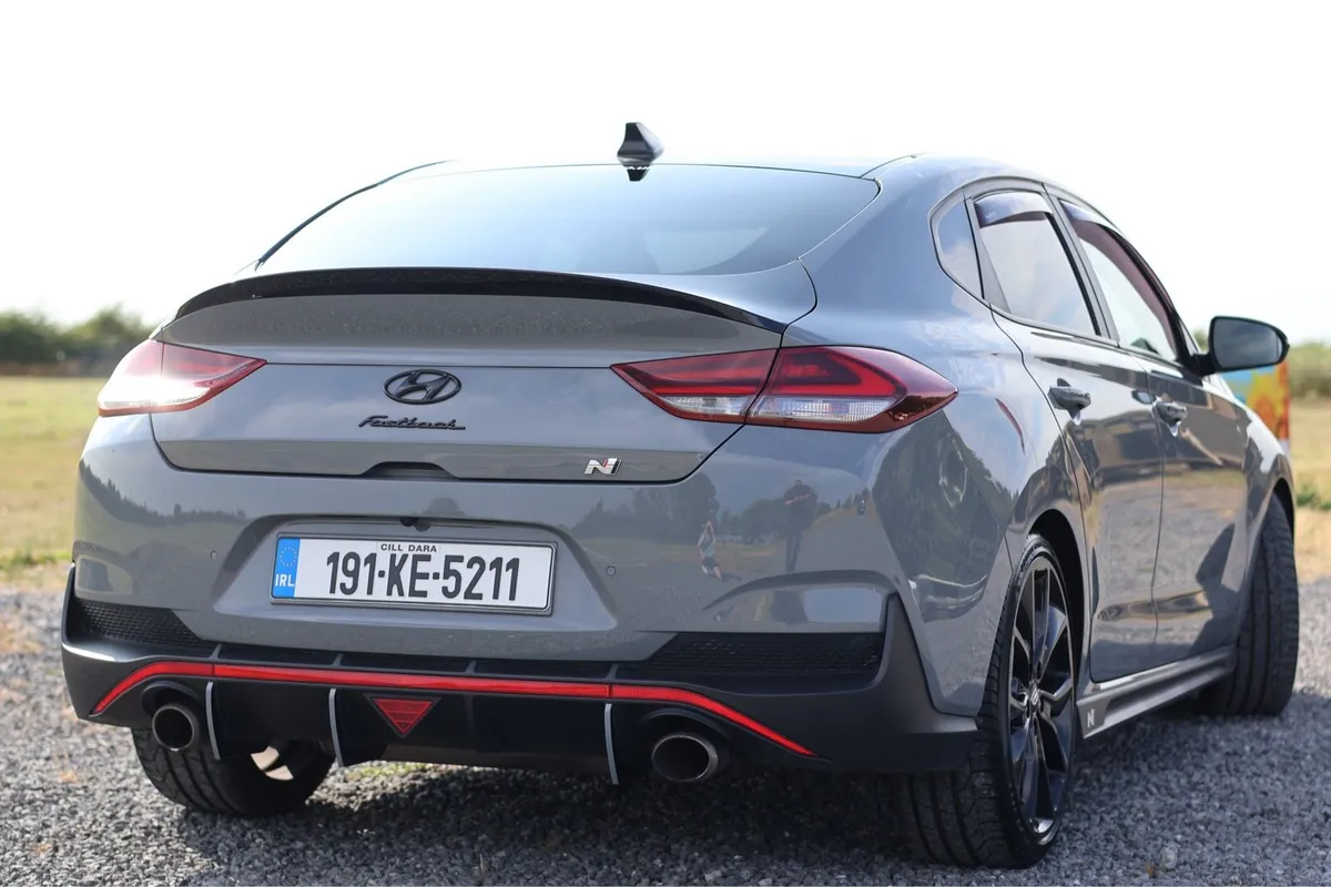 Hyundai i30 N Performance Fastback - Image 3