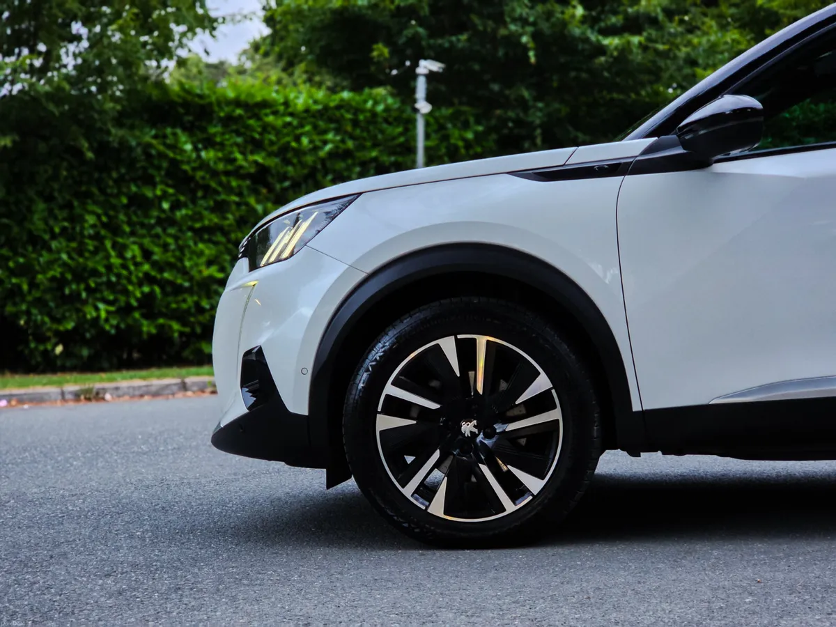 2020 Peugeot E2008 GT LINE Electric 50kWh 100 kW - Image 6