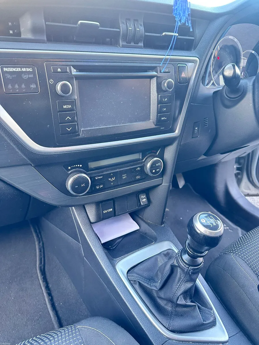 Car - Image 6