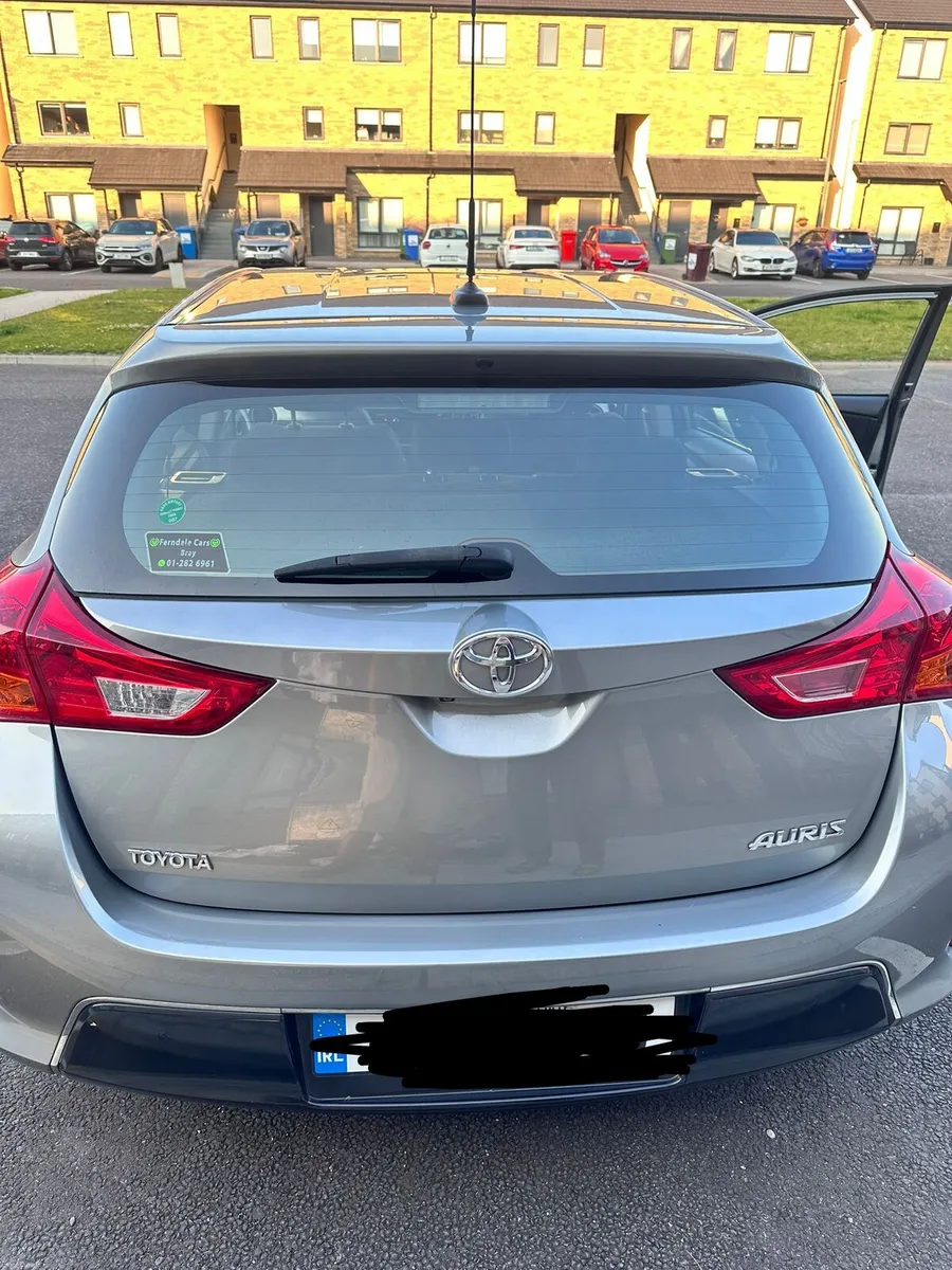 Car - Image 1