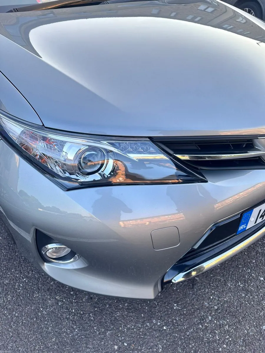Car - Image 6