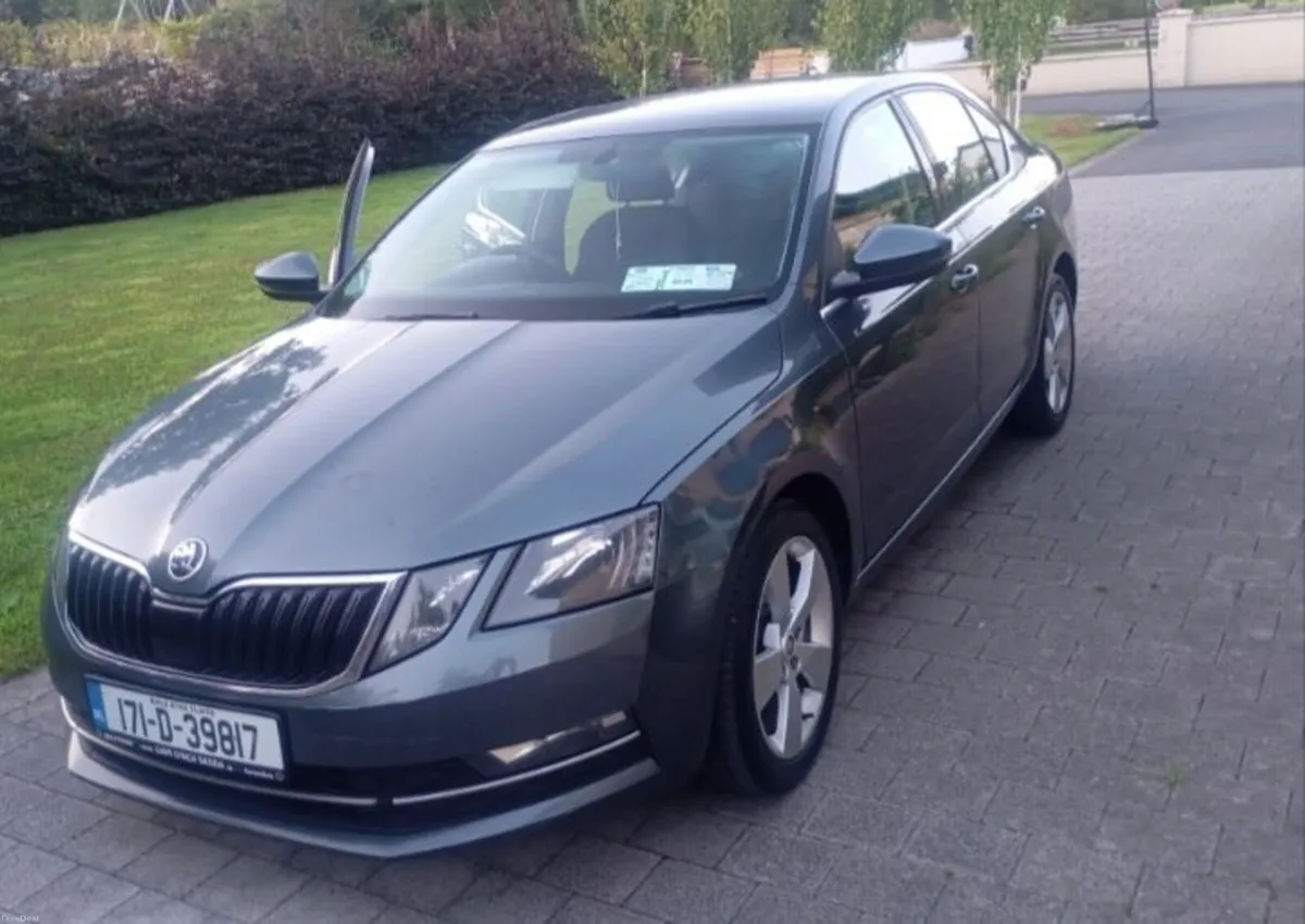 Skoda Octavia 2017 - Image 2