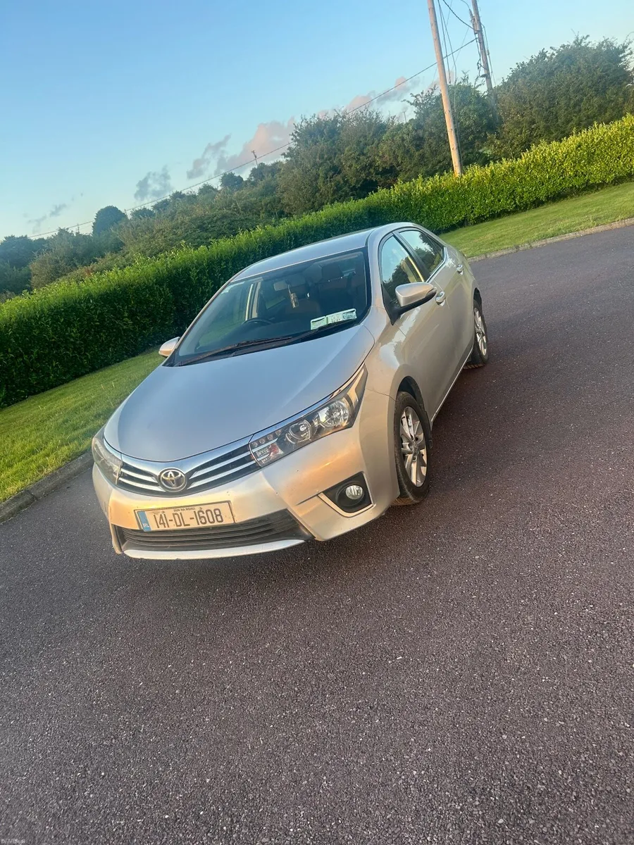 Toyota Corolla 2014 - Image 1