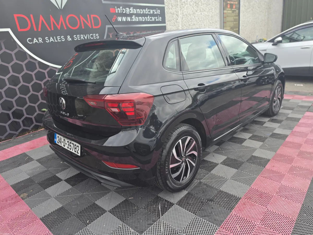 2024 VOLKSWAGEN POLO 1.0 TSI MANUAL - Image 5