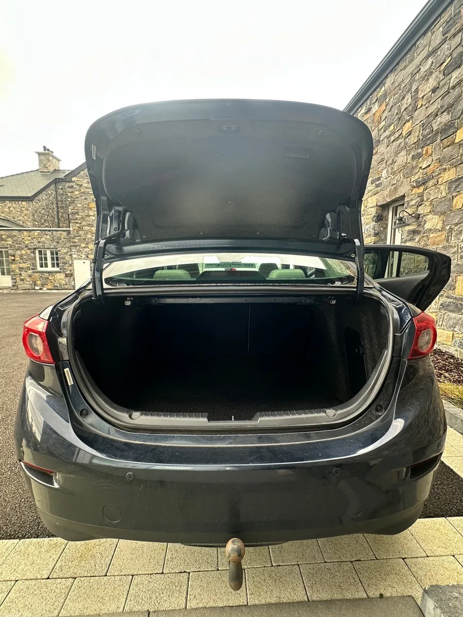 Mazda Mazda3 2015 - Image 1
