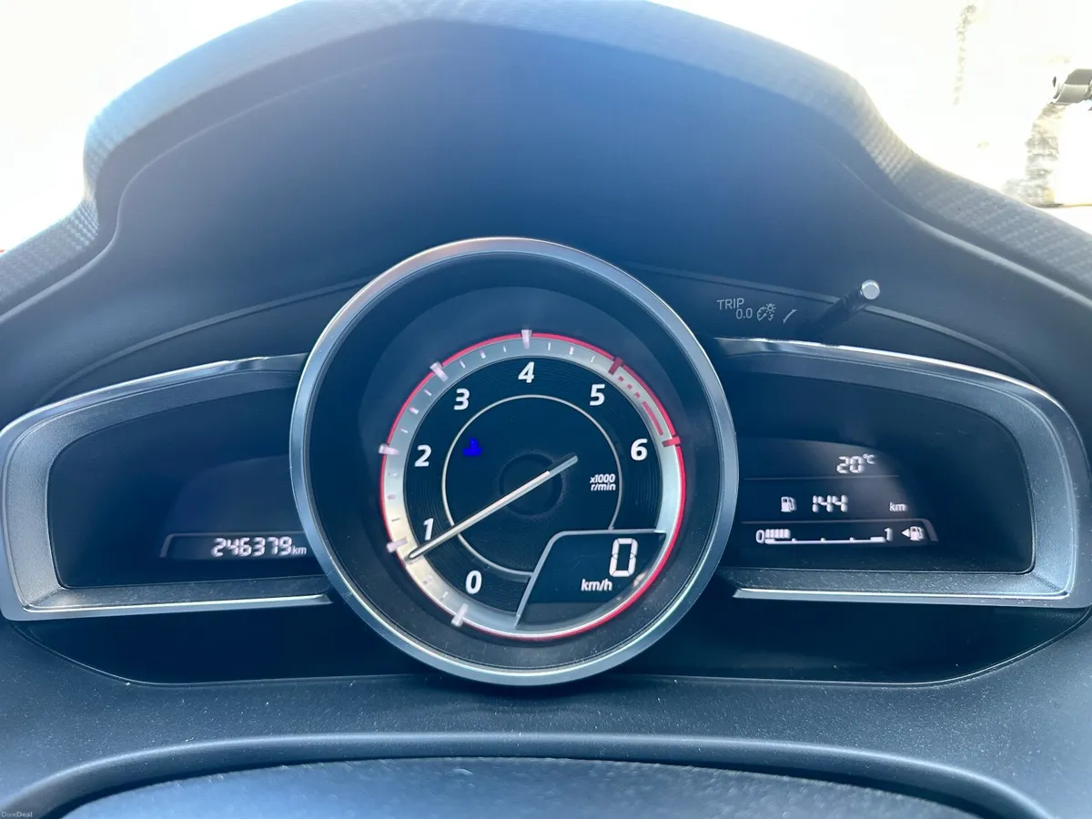 Mazda Mazda3 2015 - Image 6