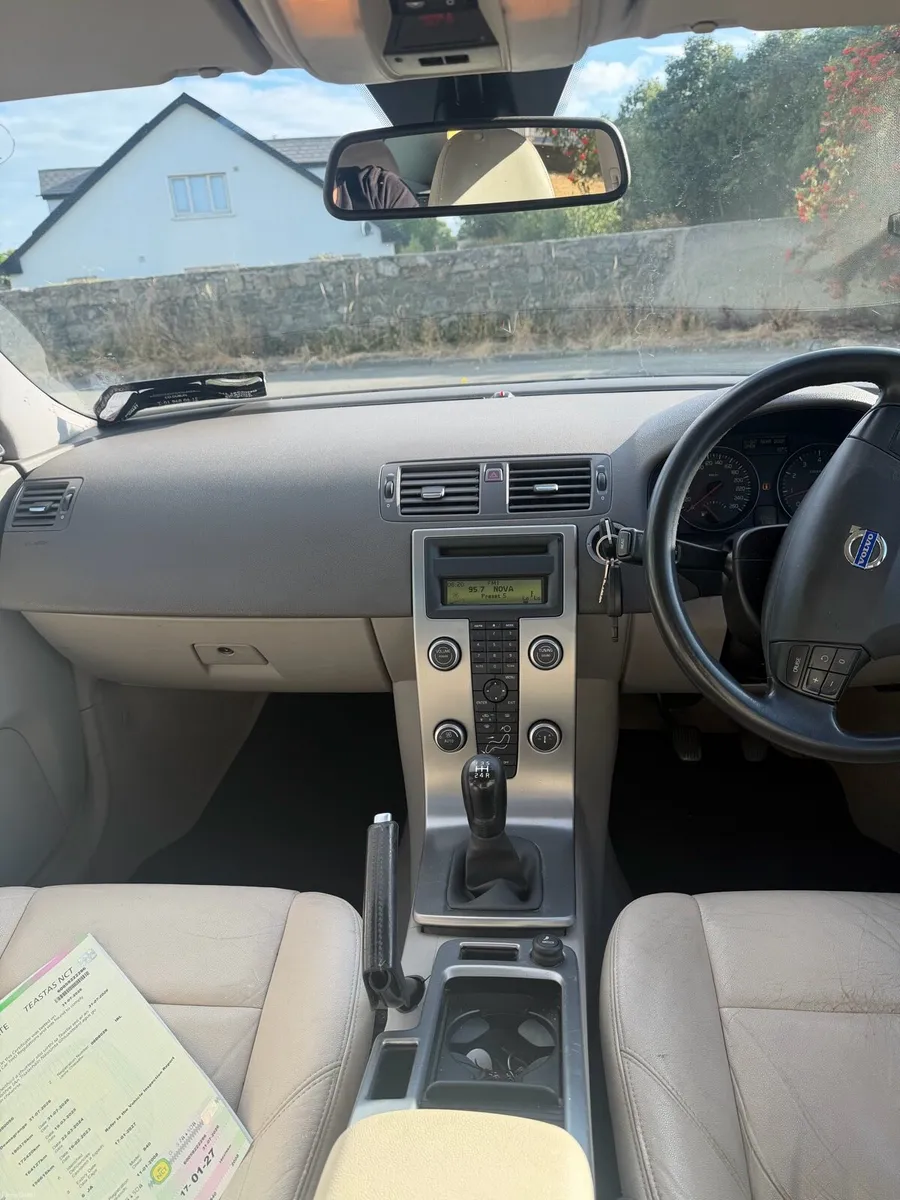 Volvo s40 1.8SE new NCT 01/27 - Image 4