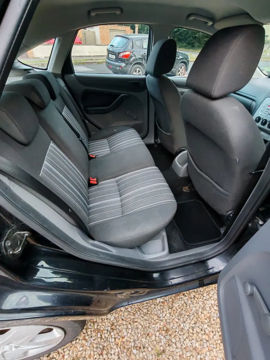 Ford Focus - Image 5