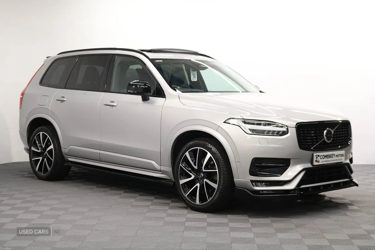 Volvo XC90 B5 MHEV Plus Auto 4WD - Image 1
