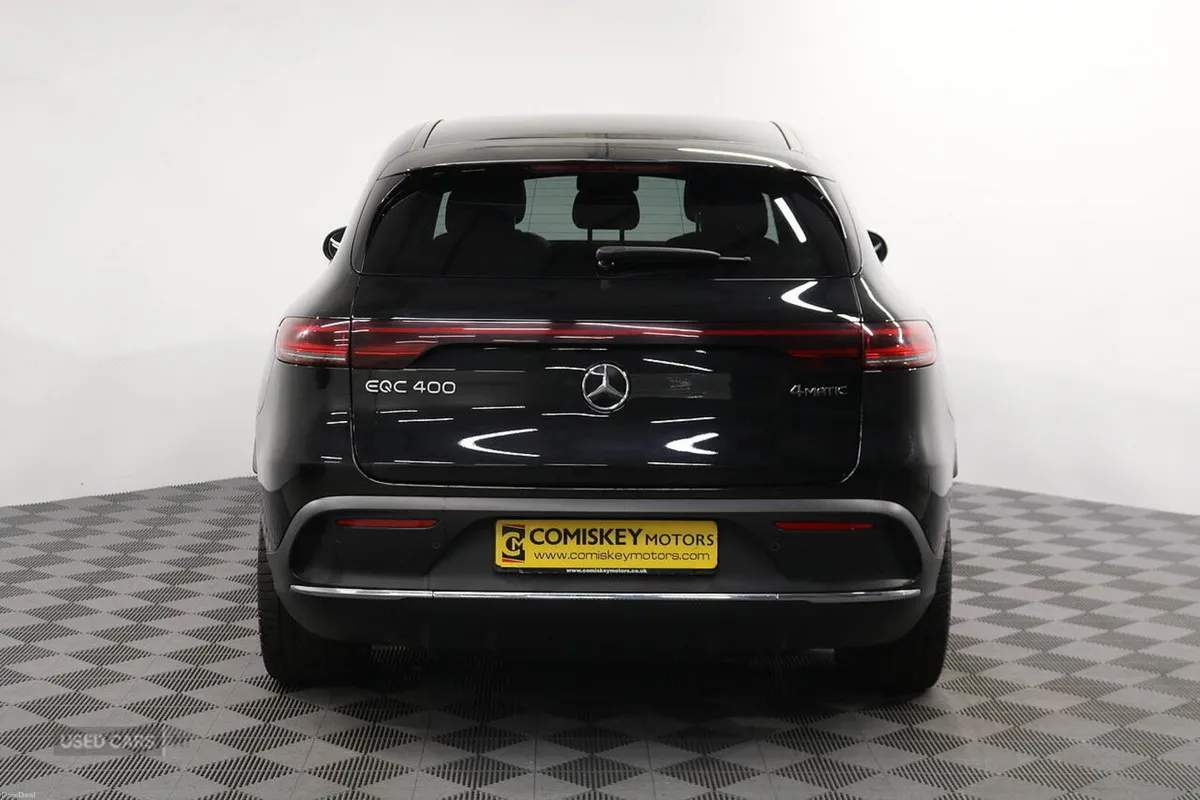 Mercedes-Benz EQC 400 AMG Line - Image 5