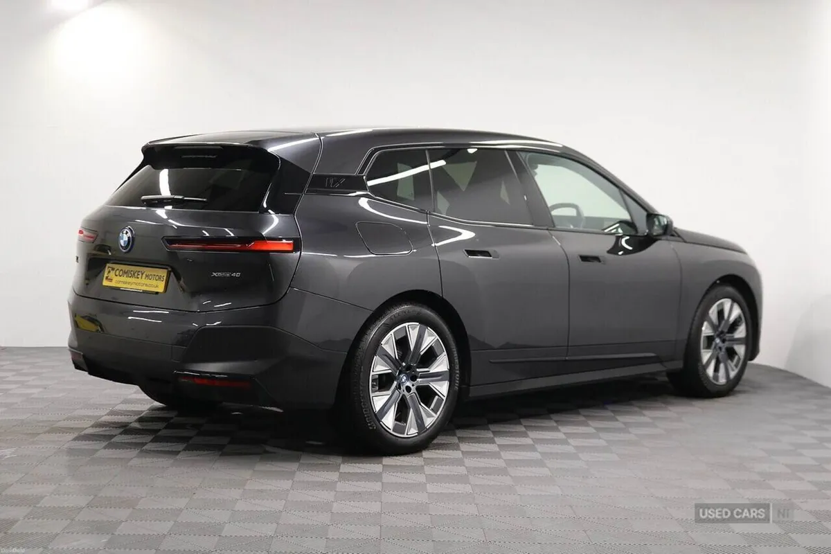 BMW iX 40 M Sport Edition - Image 6