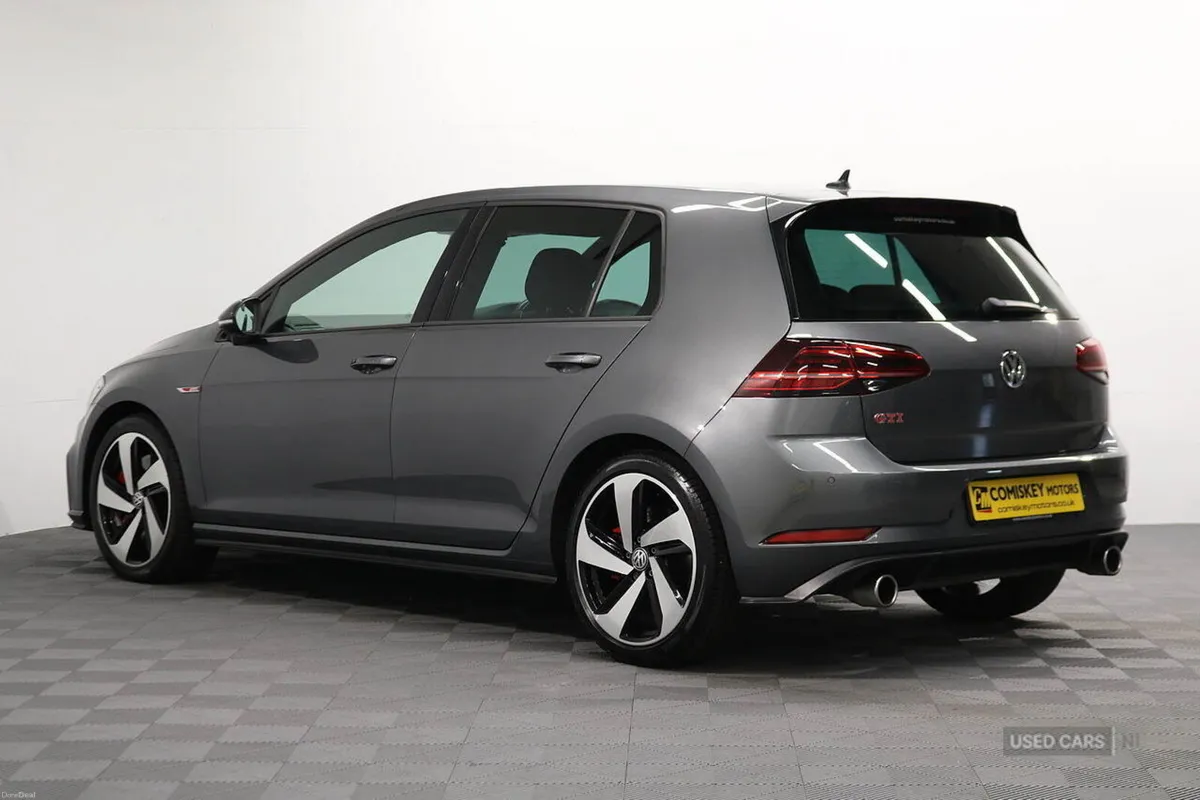 Volkswagen Golf TSI GTI Performance - Image 4