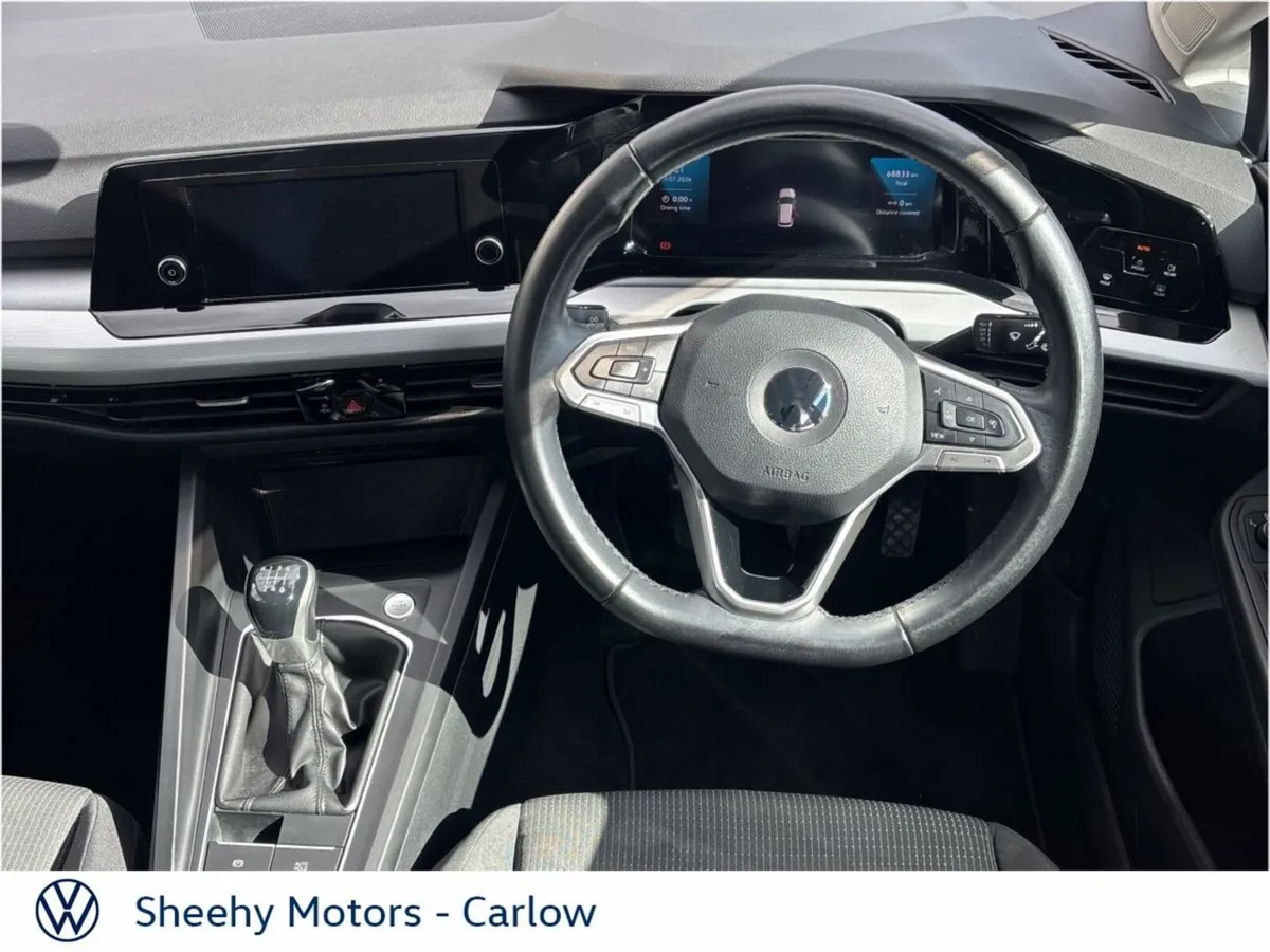 Volkswagen Golf 1.0 TSI 110HP Comfort - Image 2