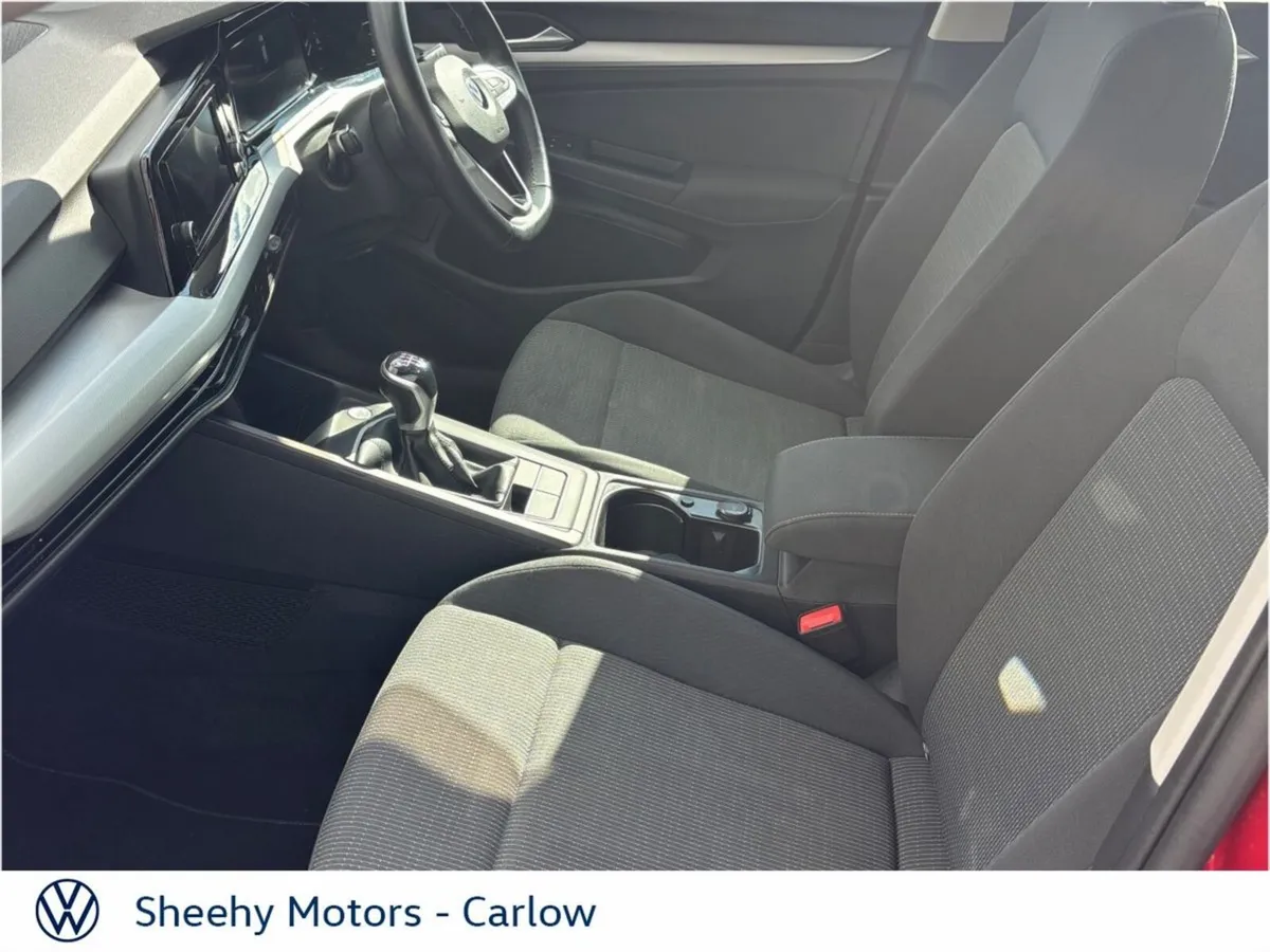 Volkswagen Golf 1.0 TSI 110HP Comfort - Image 4