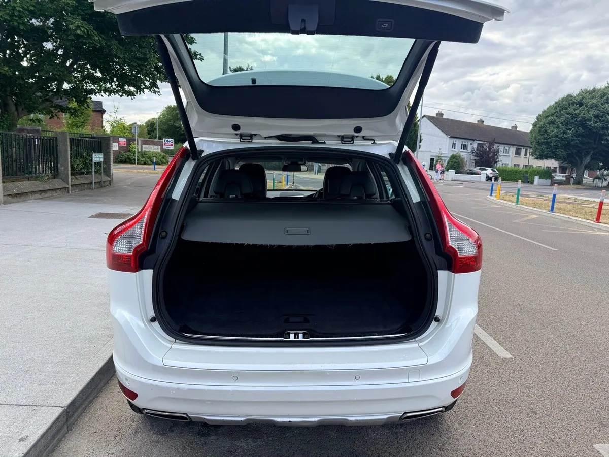 Volvo Xc60 Premium Class Automatic Nctd - Image 5