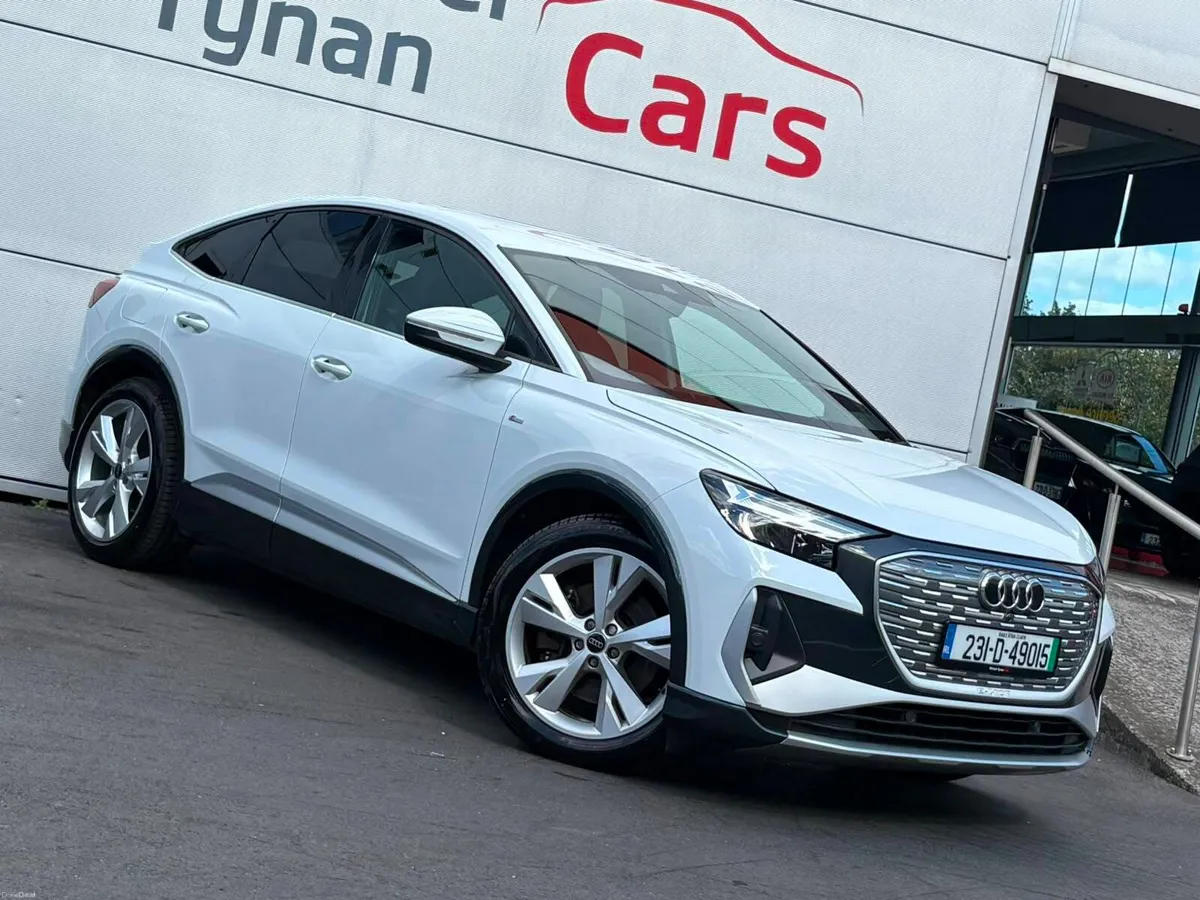 2023 Audi Q4 e Tron Sportback, CarPlay, 20" Alloys - Image 2