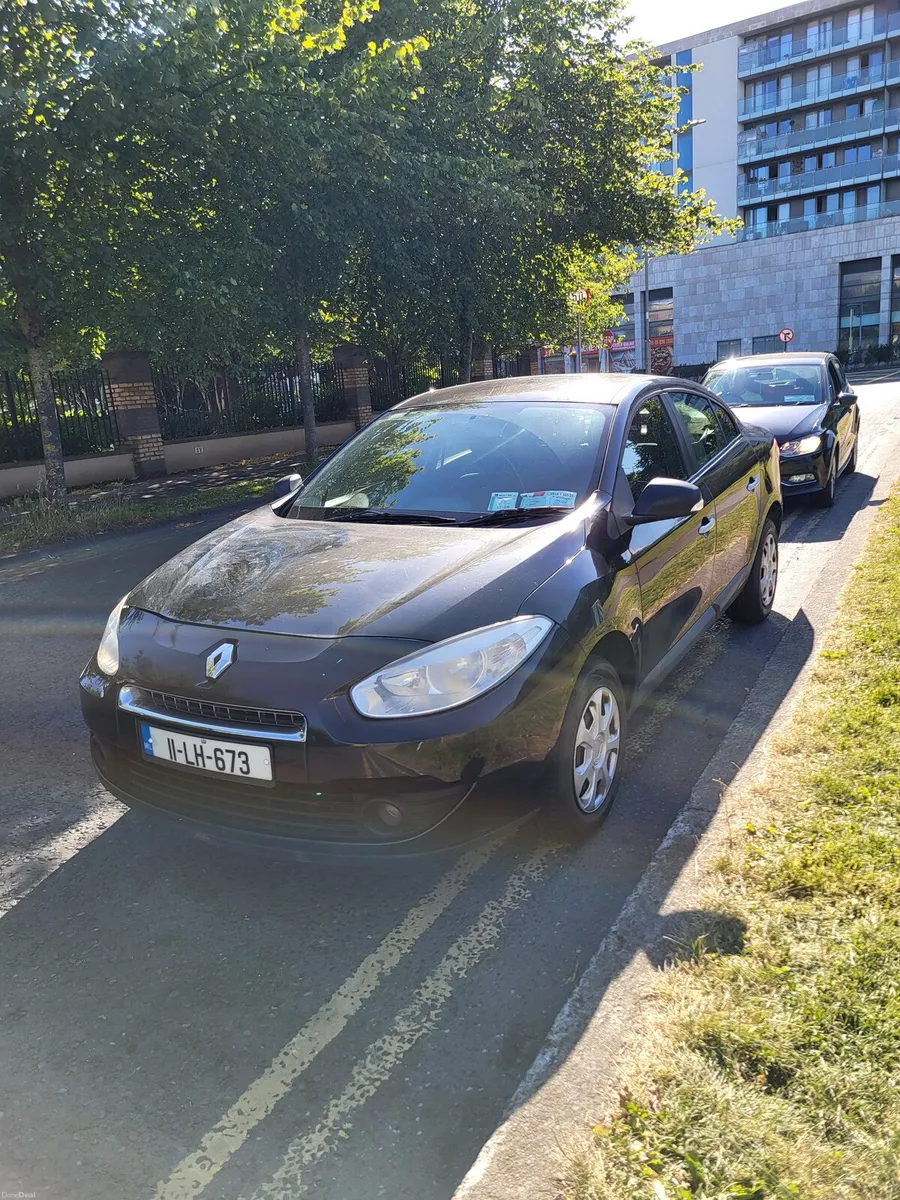 Renault Fluence 2011 - Image 1